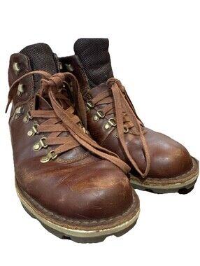 Merrell Waitsfield Waterproof Hiking Boots Mens 9.5 Leather Outdoor J32907